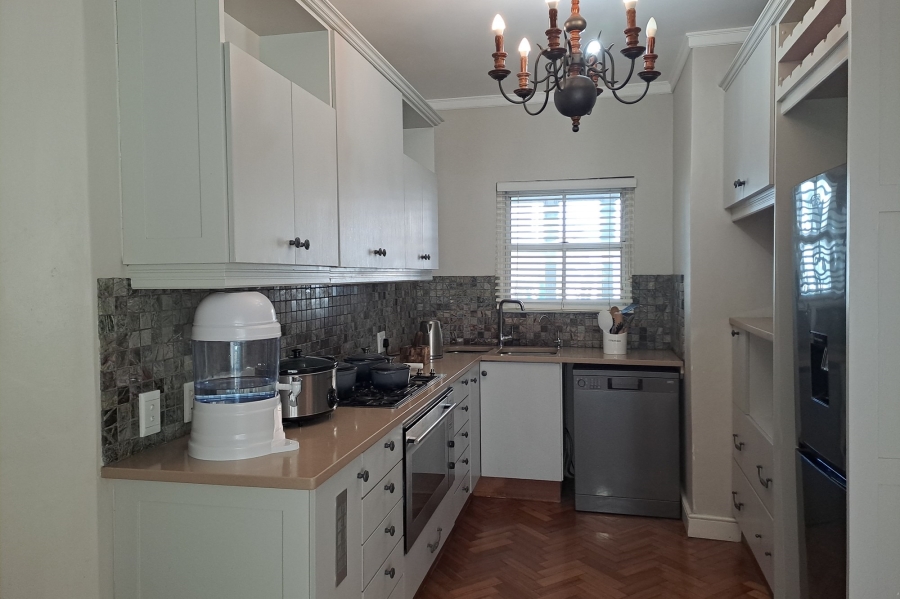 3 Bedroom Property for Sale in Summerstrand Eastern Cape